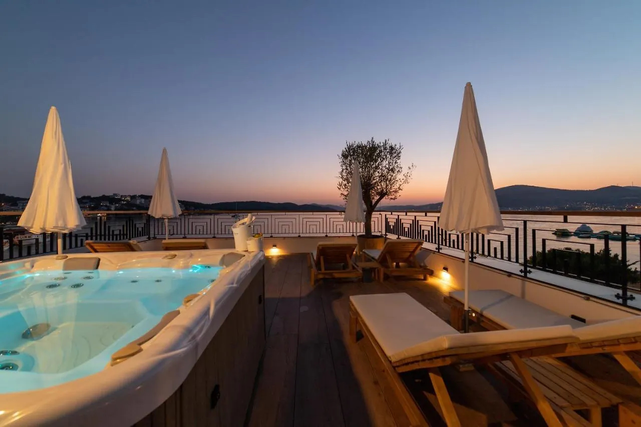 Luxury Penthouse Vagabundo Apartment Trogir