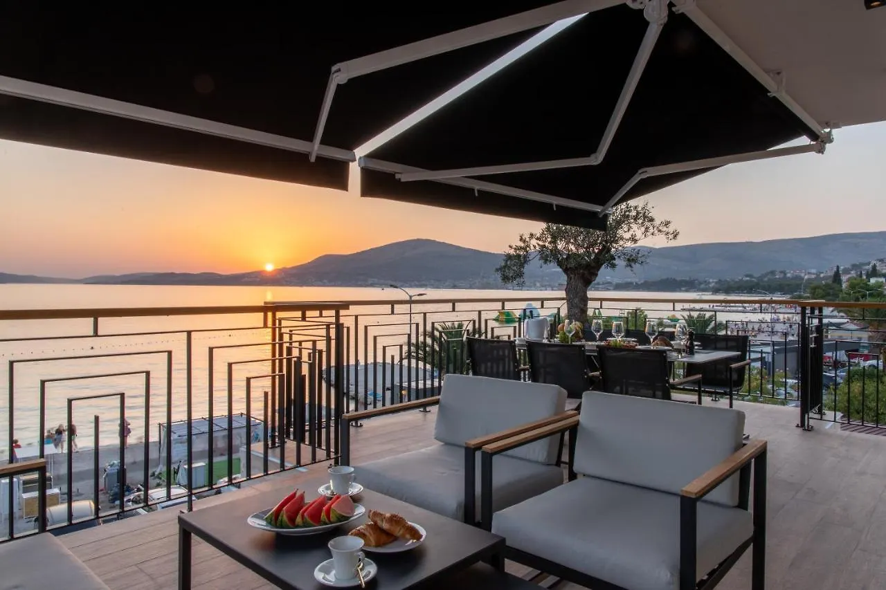 Luxury Penthouse Vagabundo Apartment Trogir
