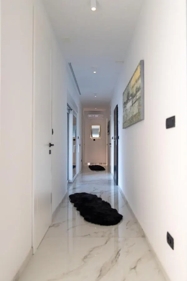 Luxury Penthouse Vagabundo Apartment Trogir