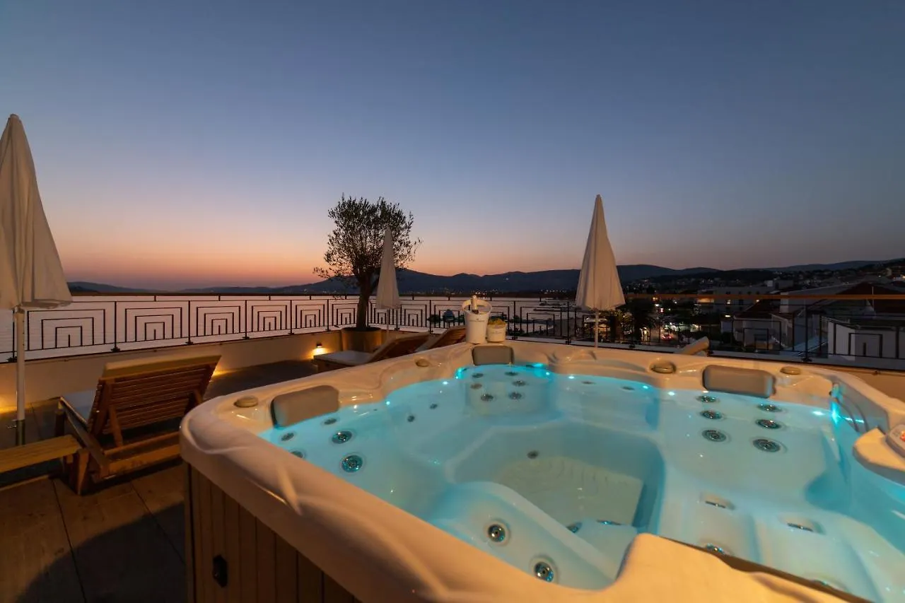 Luxury Penthouse Vagabundo Apartment Trogir